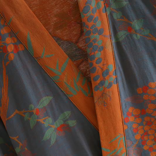 Lightweight Retro Bathrobe with Vintage Jacquard Pattern - view 2