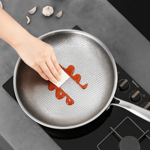 Hammered 28 cm Frying Pan - Induction, Gas, and Oven Safe - view 8