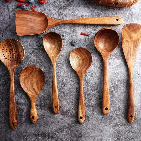 Norvik kitchen décor — warm wooden kitchen utensil set