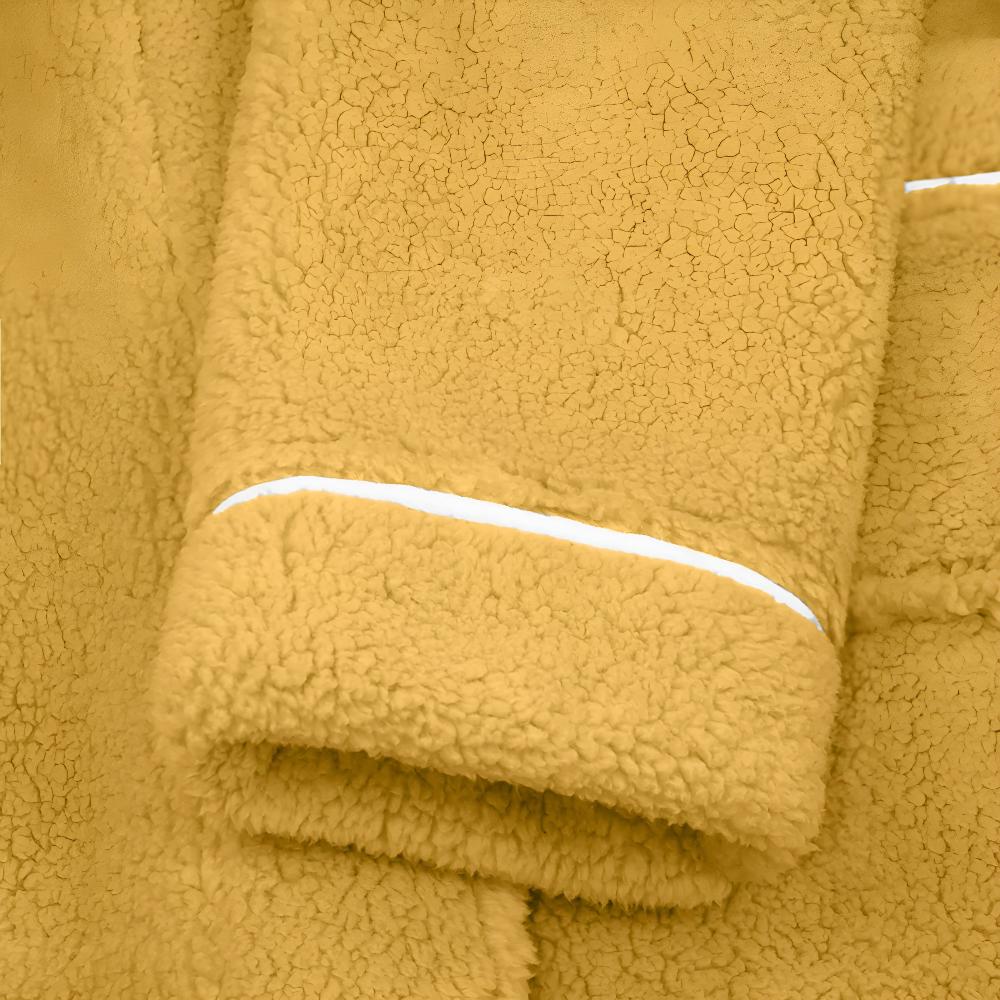 Plush Unisex Bathrobe with Pockets for Cozy Home Use - view 13