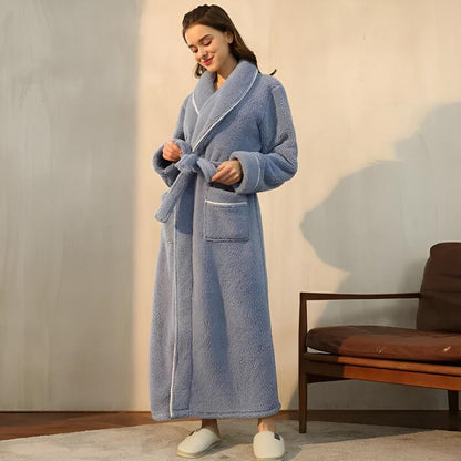 Plush Unisex Bathrobe with Pockets for Cozy Home Use - view 3
