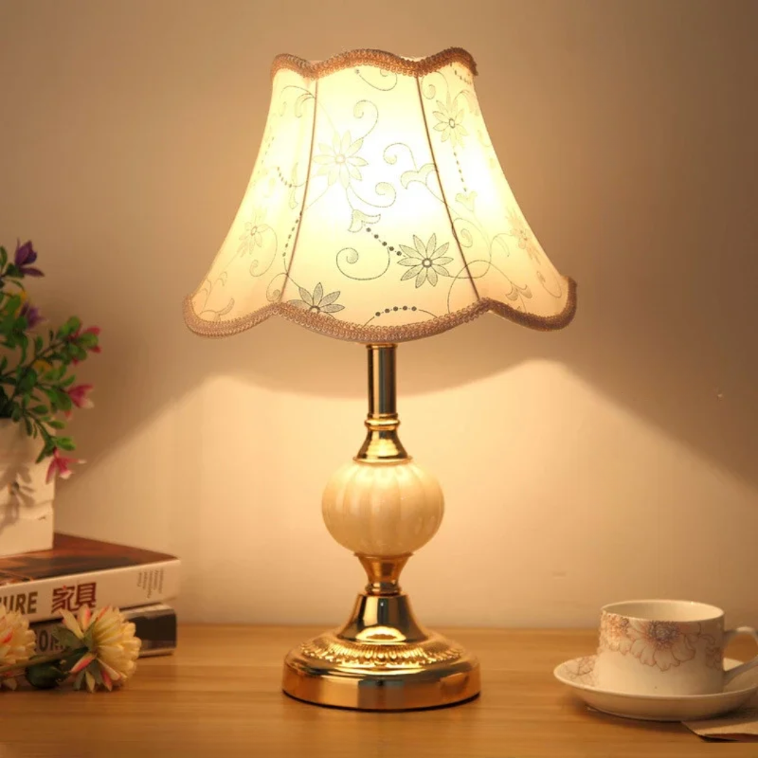 Bordlampe – Metal, Skandinavisk Design til Soveværelse eller Stue – view 4