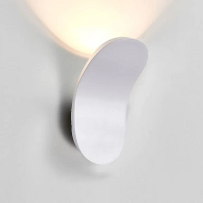 Scandinavian Wall Lamp – Black Minimalist Design for Any Room - view 4