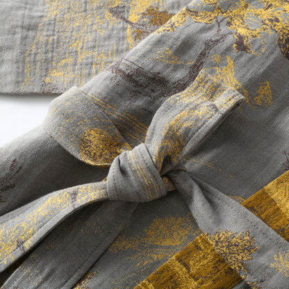 Kimono Bathrobe with Retro Design for Home or Spa - view 4
