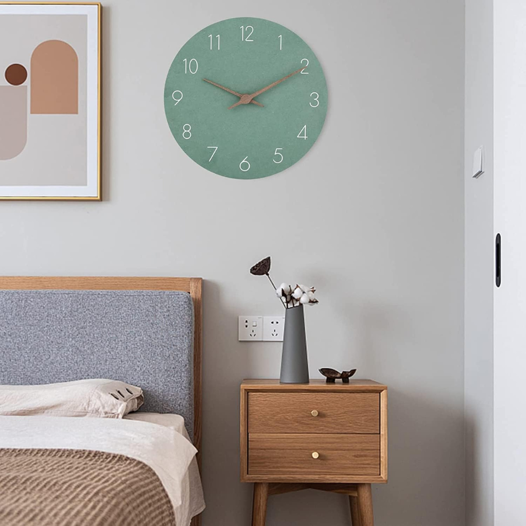 Trævægur – 29 cm Minimalist Wood Wall Clock for Living Room or Bedroom – view 2