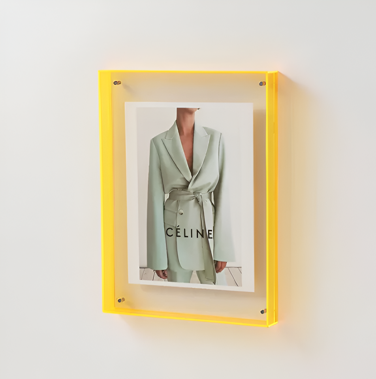 Modern Photo Frame – Transparent Acrylic, Minimalist Design for Office or Wall Decoration – view 19