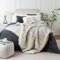 Gray Faux Fur Blanket – Luxurious Home Decor for Living Room or Bedroom