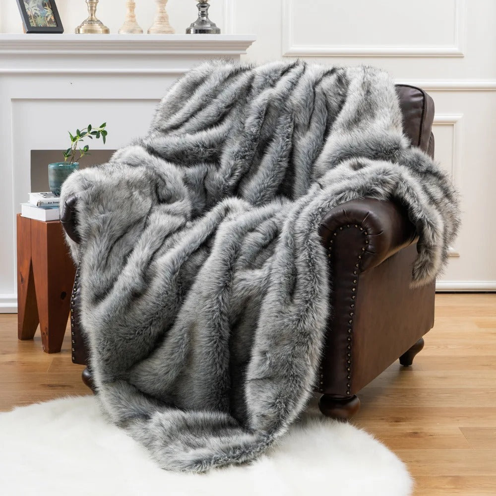 Soft Gray Blanket - Elegant Accent for Living Room or Bedroom - view 8