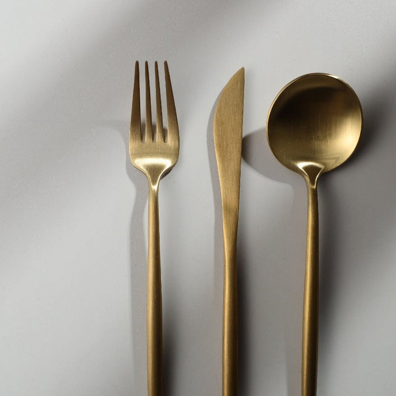 Minimalist Cutlery Set for Elegant Table Settings - view 9