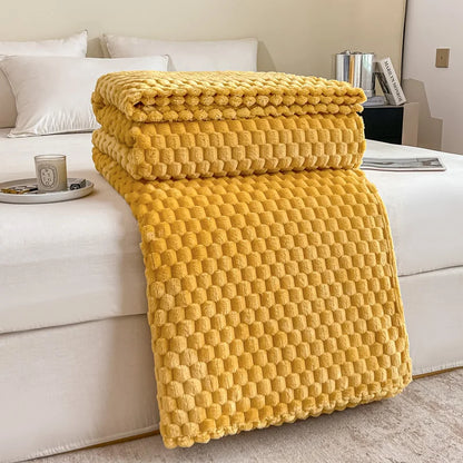 Check Pattern Throw Blanket – Warm and Cozy for Sofa or Bed
