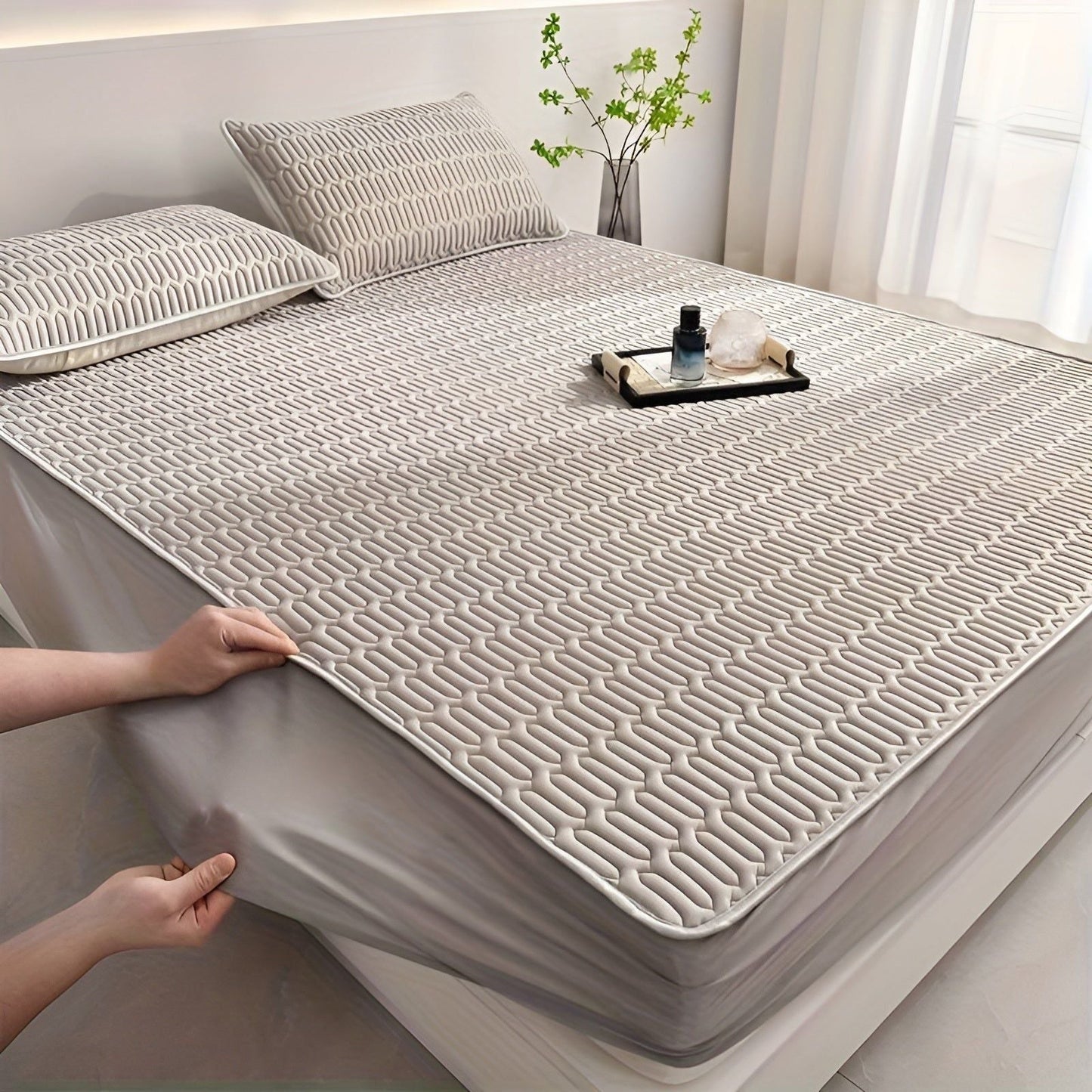Cooling Mattress Protector Set with Pillowcases for Summer Sleep