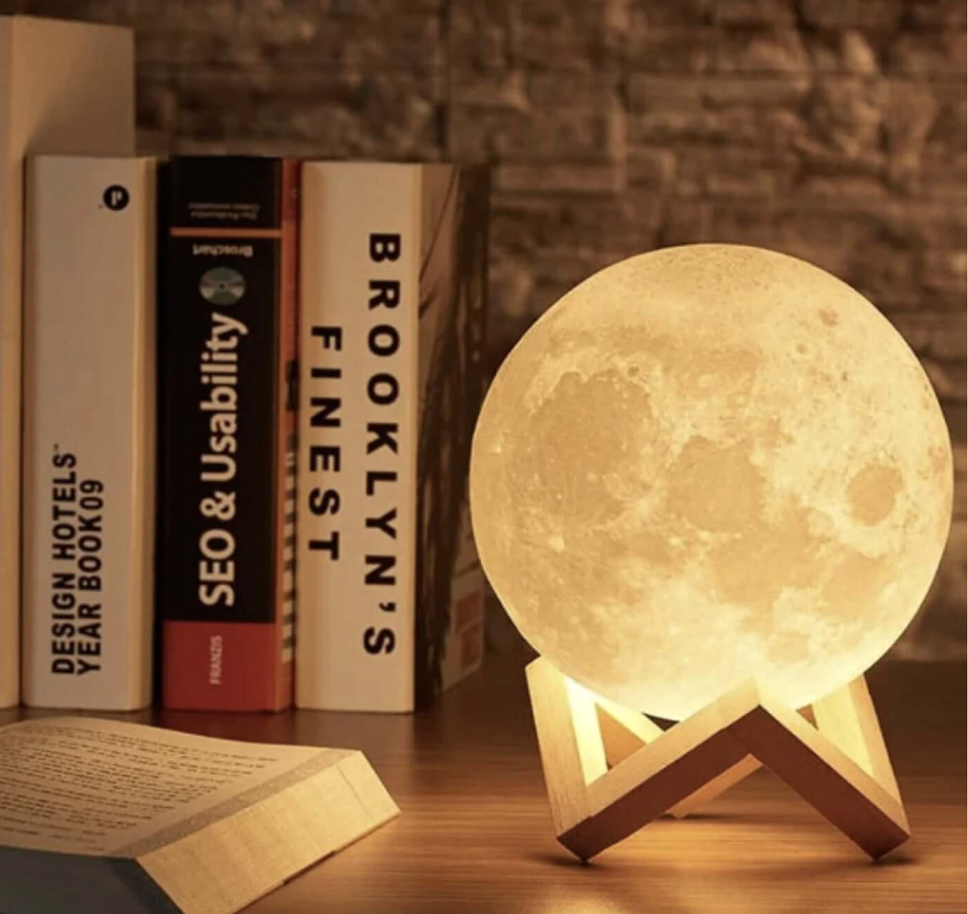 LED Moon Lamp – Wireless, Dimmable with 16 Colors and Stand