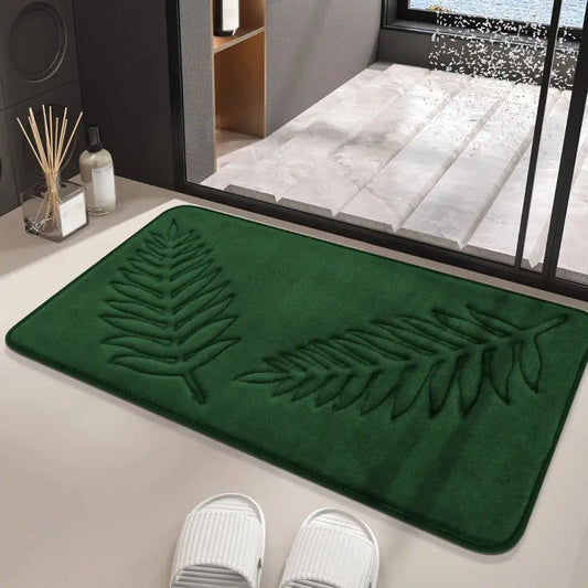 Lush Leaf Bath Mat Set in Green for a Spa-Style Bathroom